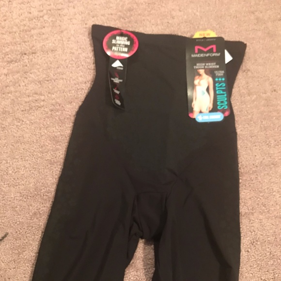 Shaping sculpting shorts - Picture 1 of 4